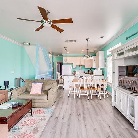 Calm Coastal Haven With 2 Balconies Near Beach Villa Carolina Beach Exterior photo