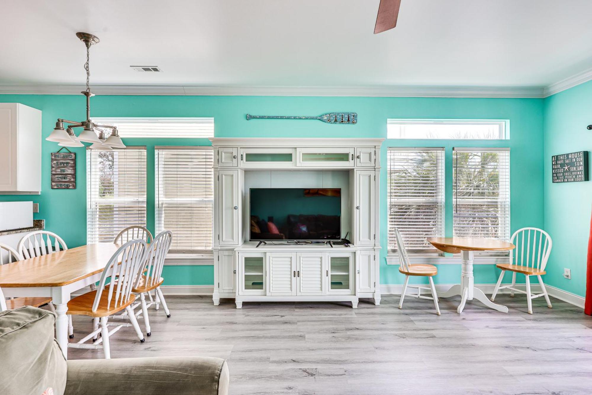 Calm Coastal Haven With 2 Balconies Near Beach Villa Carolina Beach Exterior photo