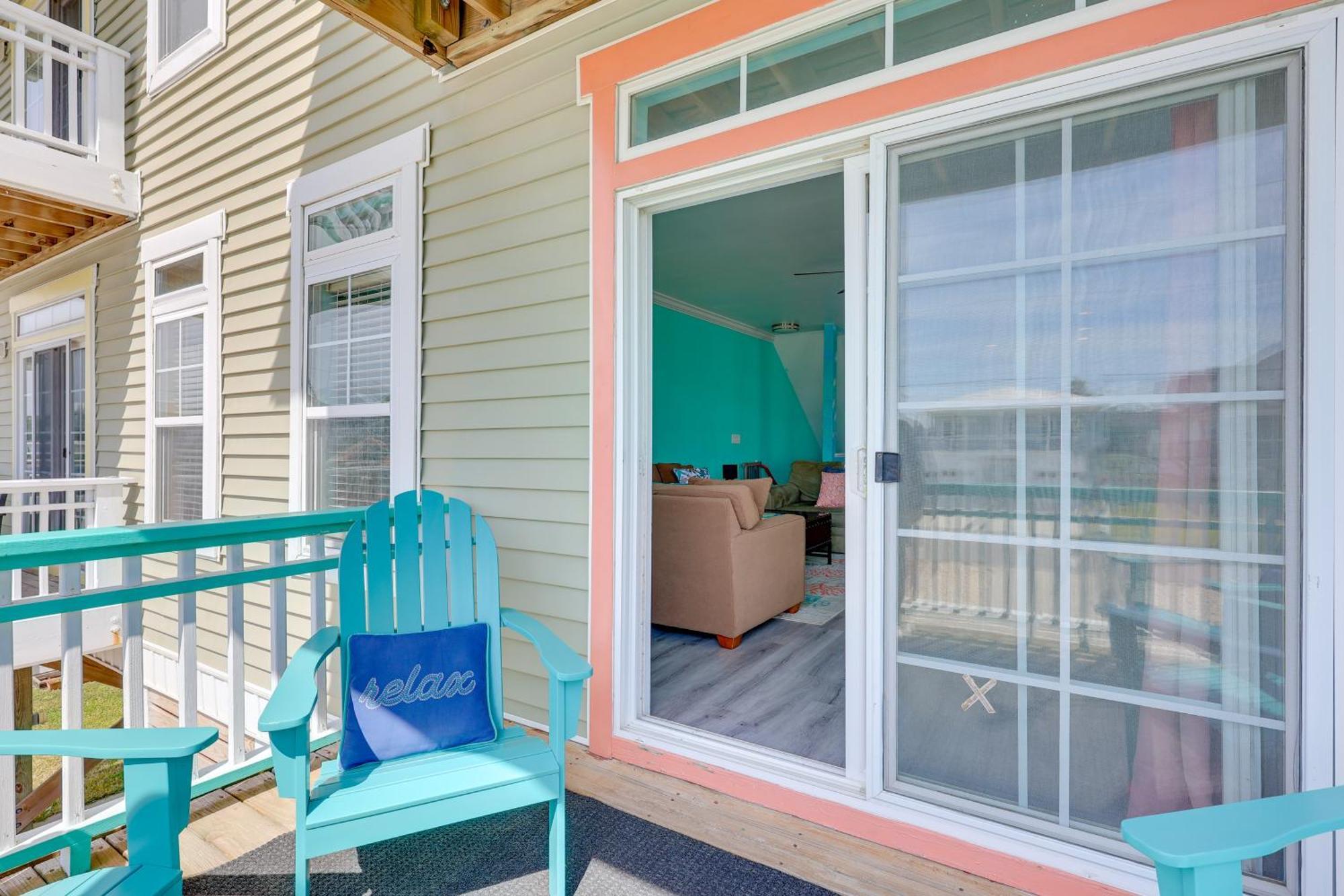 Calm Coastal Haven With 2 Balconies Near Beach Villa Carolina Beach Exterior photo